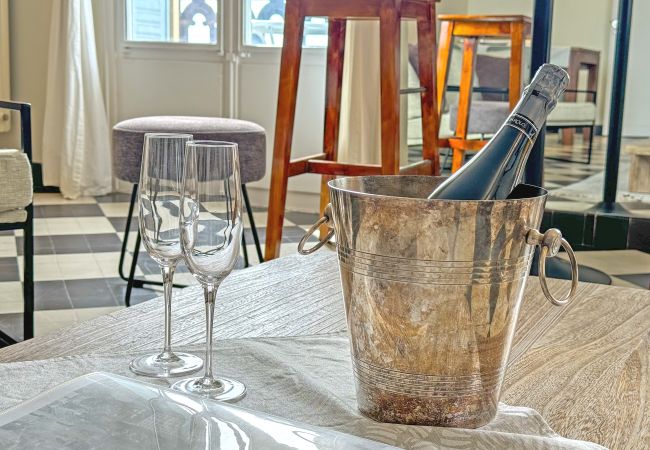 Апартаменты на Nice - Exceptional Sea Front Suite Nice France Апартаменты на Nice - Exceptional Sea Front Suite Nice France
