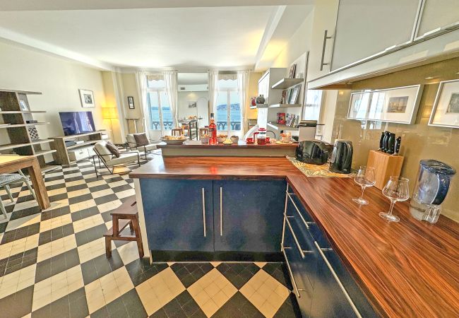 Апартаменты на Nice - Exceptional Sea Front Suite Nice France Апартаменты на Nice - Exceptional Sea Front Suite Nice France