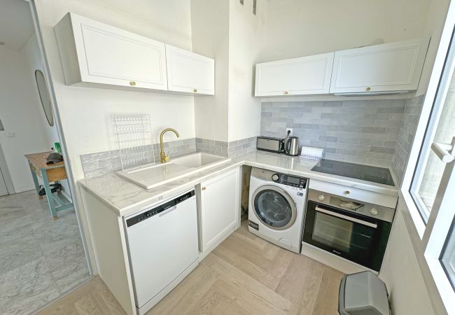 Апартаменты на Nice - Milord Promenade 4 Апартаменты на Nice - Milord Promenade 4