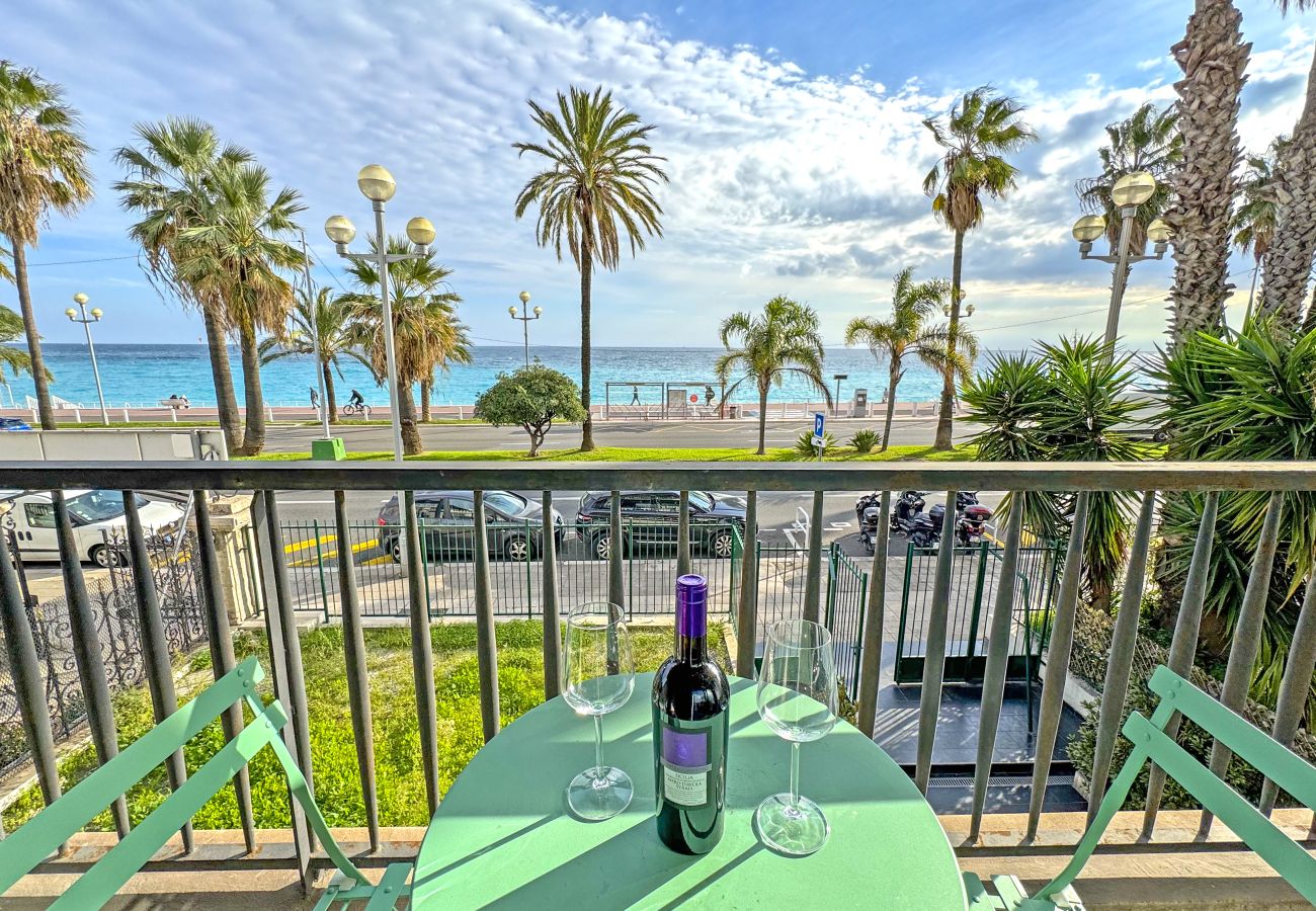 Апартаменты на Ницца / Nice - Cosy Cariatides Condo Promenade